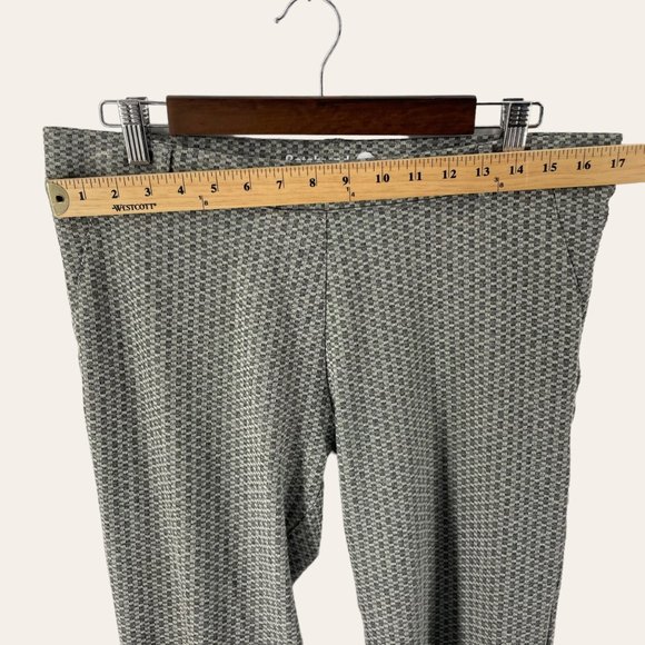 Betabrand Grey Printed Yogi Dress Pants - Picture 5 of 7